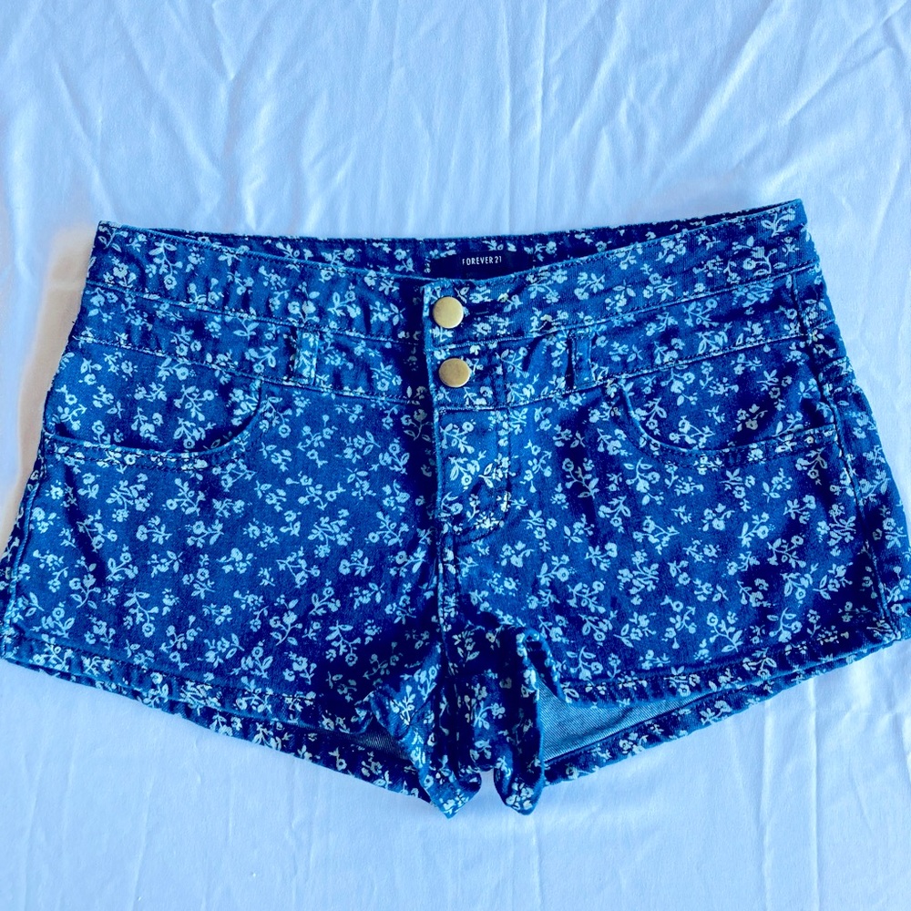 NWOT Forever21 Flower Shorts